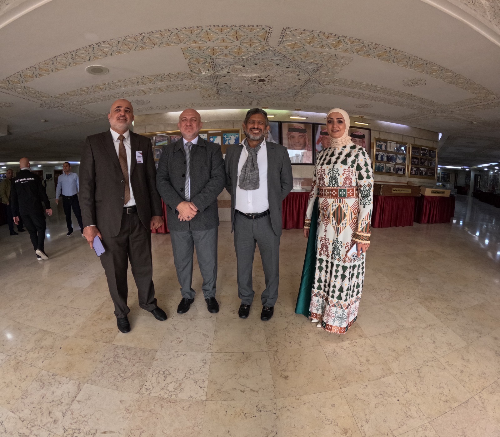 “ابشر سيدنا.. ضيوفك ضيوفنا”: مبادرة أردنية تُسيّر عمرة إنسانية لمرضى غزة ومرافقيهم