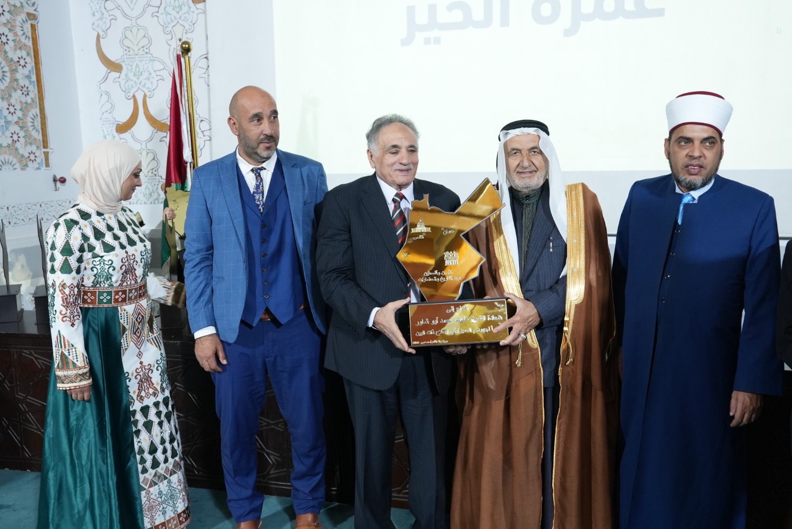 “ابشر سيدنا.. ضيوفك ضيوفنا”: مبادرة أردنية تُسيّر عمرة إنسانية لمرضى غزة ومرافقيهم