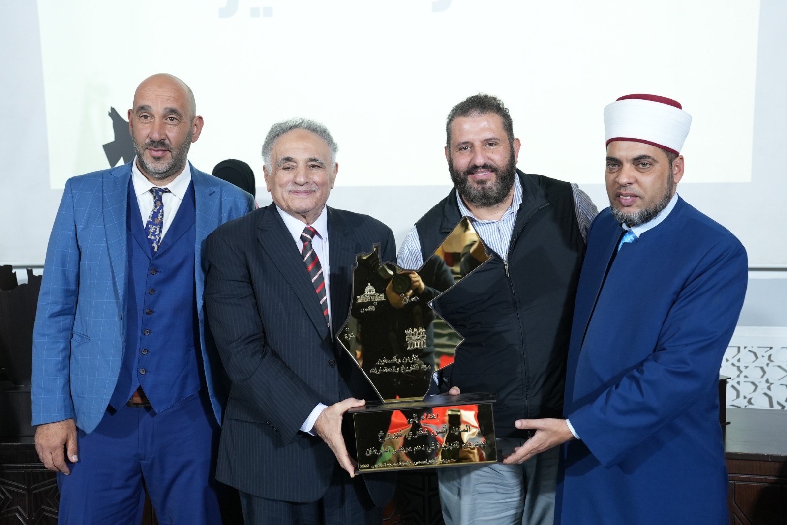 “ابشر سيدنا.. ضيوفك ضيوفنا”: مبادرة أردنية تُسيّر عمرة إنسانية لمرضى غزة ومرافقيهم