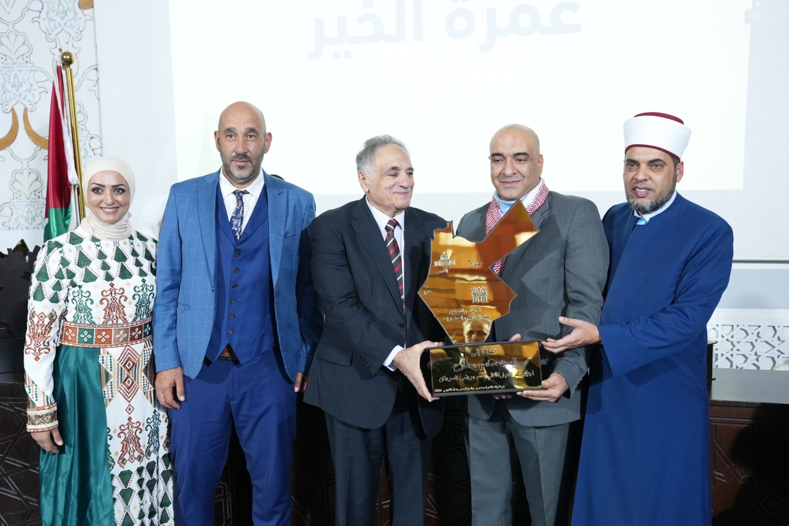 “ابشر سيدنا.. ضيوفك ضيوفنا”: مبادرة أردنية تُسيّر عمرة إنسانية لمرضى غزة ومرافقيهم