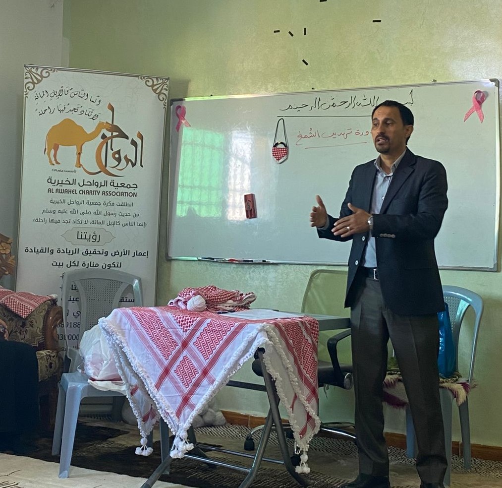 هيئة شباب كلنا الأردن تطلق دورة تهديب الشماغ لعشرين فتاة في مادبا