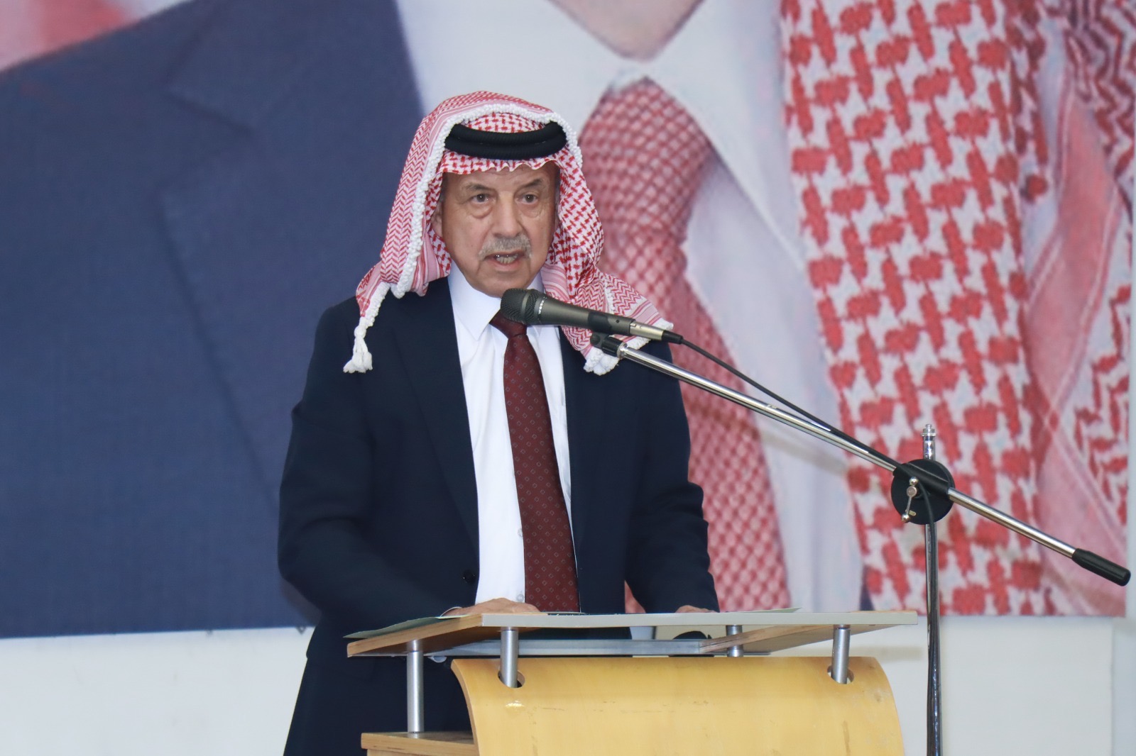 العين توفيق كريشان يحاضر في جامعة الحسين بن طلال حول الشباب في فكر جلالة الملك عبدالله الثاني