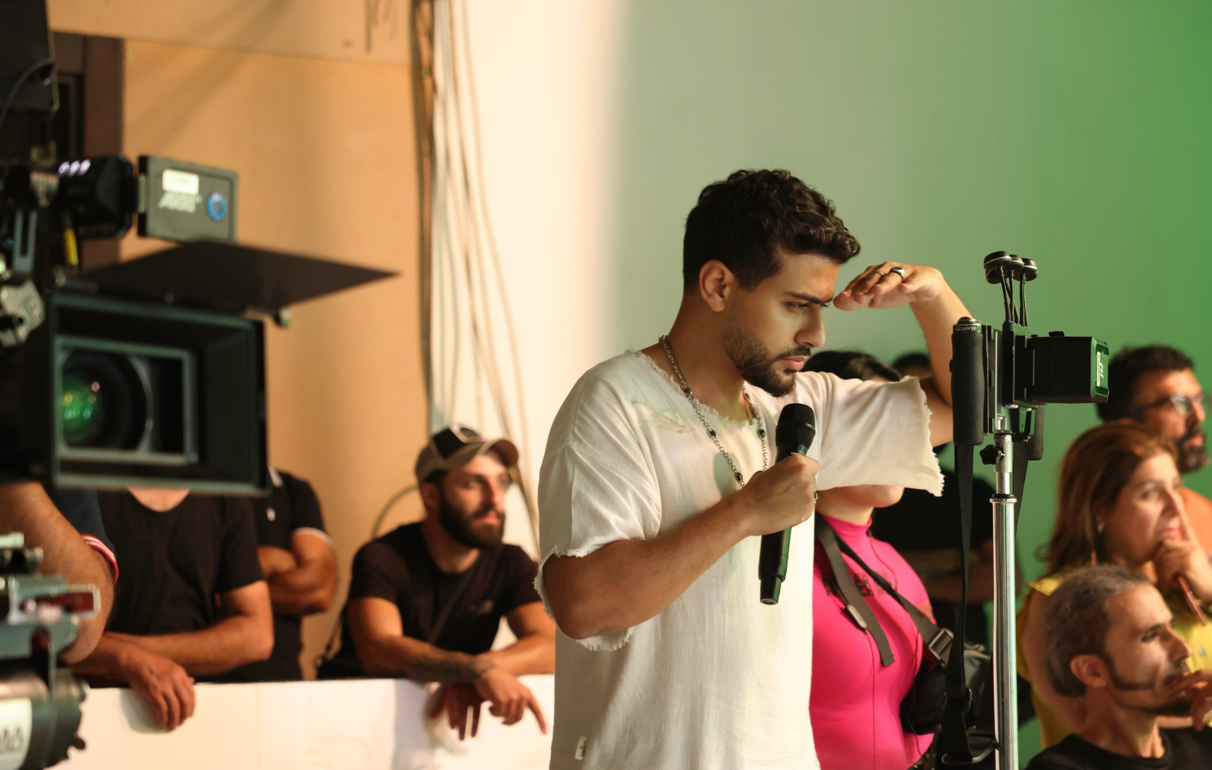 دان حدّاد… بعد نجاحاته مع وائل كفوري وبلقيس ونجوى كرم وآدم  يقدّم  إيمان منصور بصورة تاريخية عصرية تهزّ المنصّات