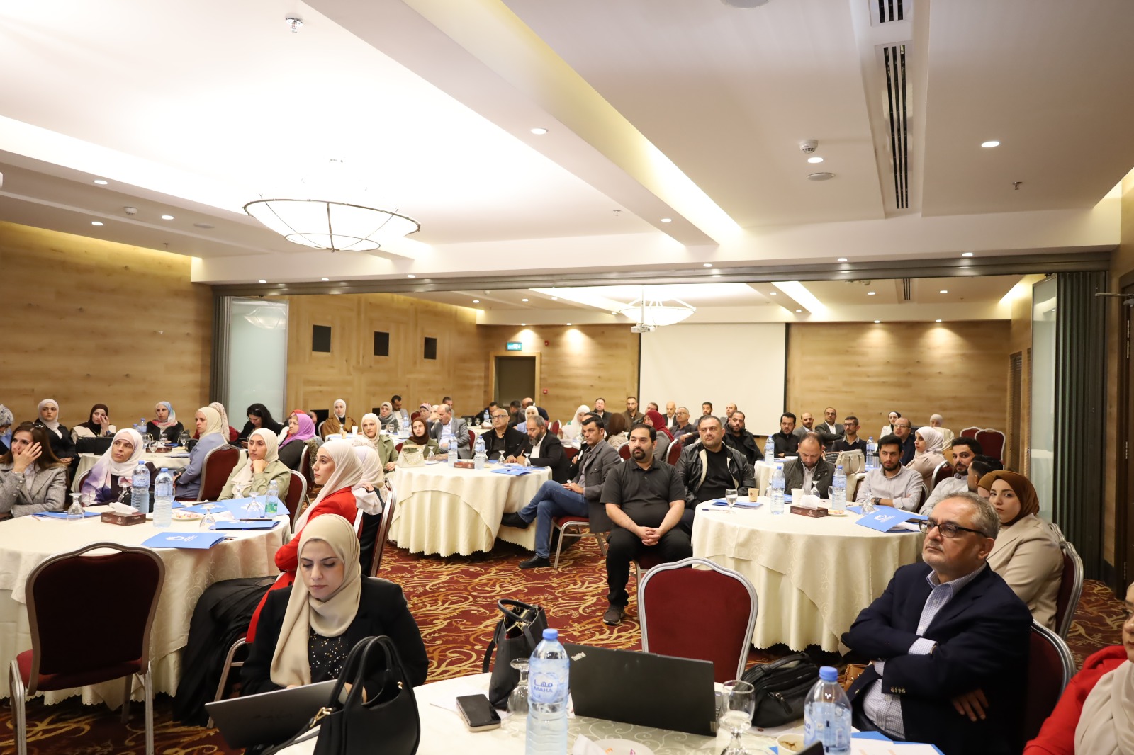 معًا نحو الدمج: ورشة عمل لتعزيز النهج متعدّد القطاعات لدعم الطلبة ذوي الإعاقة