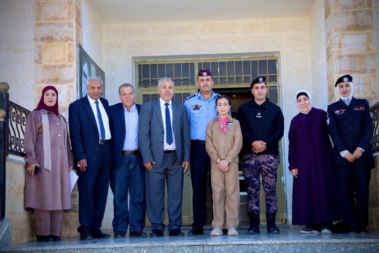 مديرية شرطة مادبا ودفاع مدني مادبا يكرّمان المشاركين في دورة “المسعف الصغير” بمدرسة طلائع الإبداع العالمية