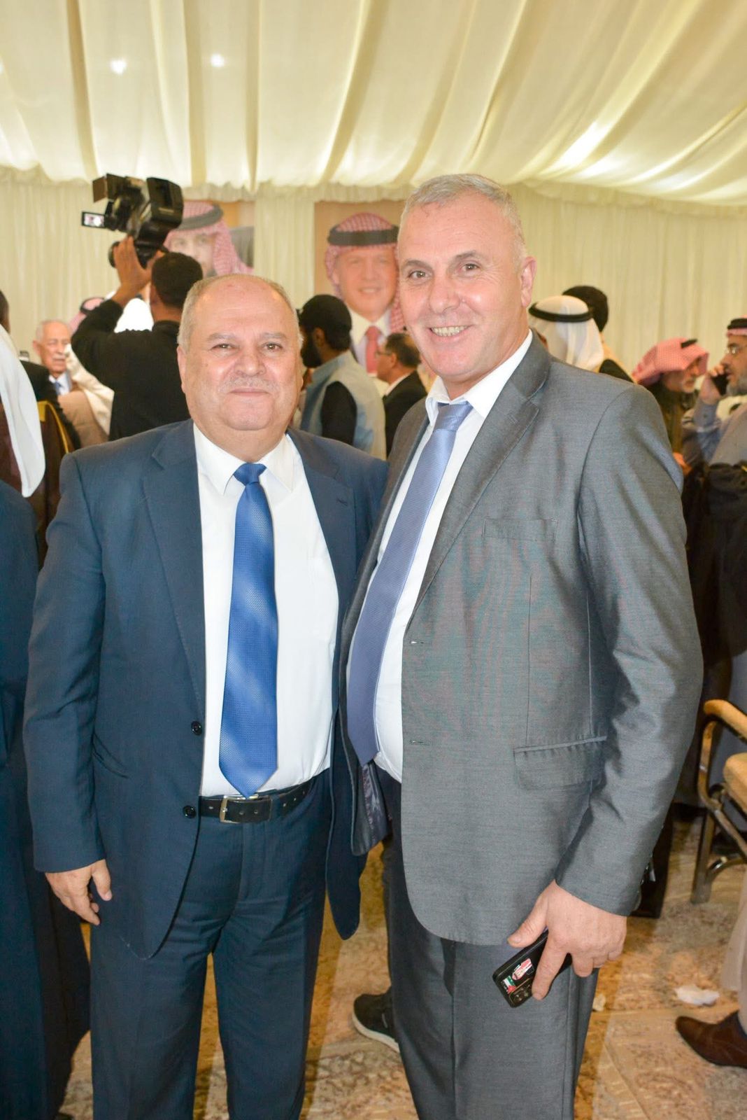 مأدبة عشاء احتفاءً بزيارة رئيس الديوان الملكي وعدد من أصحاب المعالي في ديوان قبيلة بني عطية بالخالدية