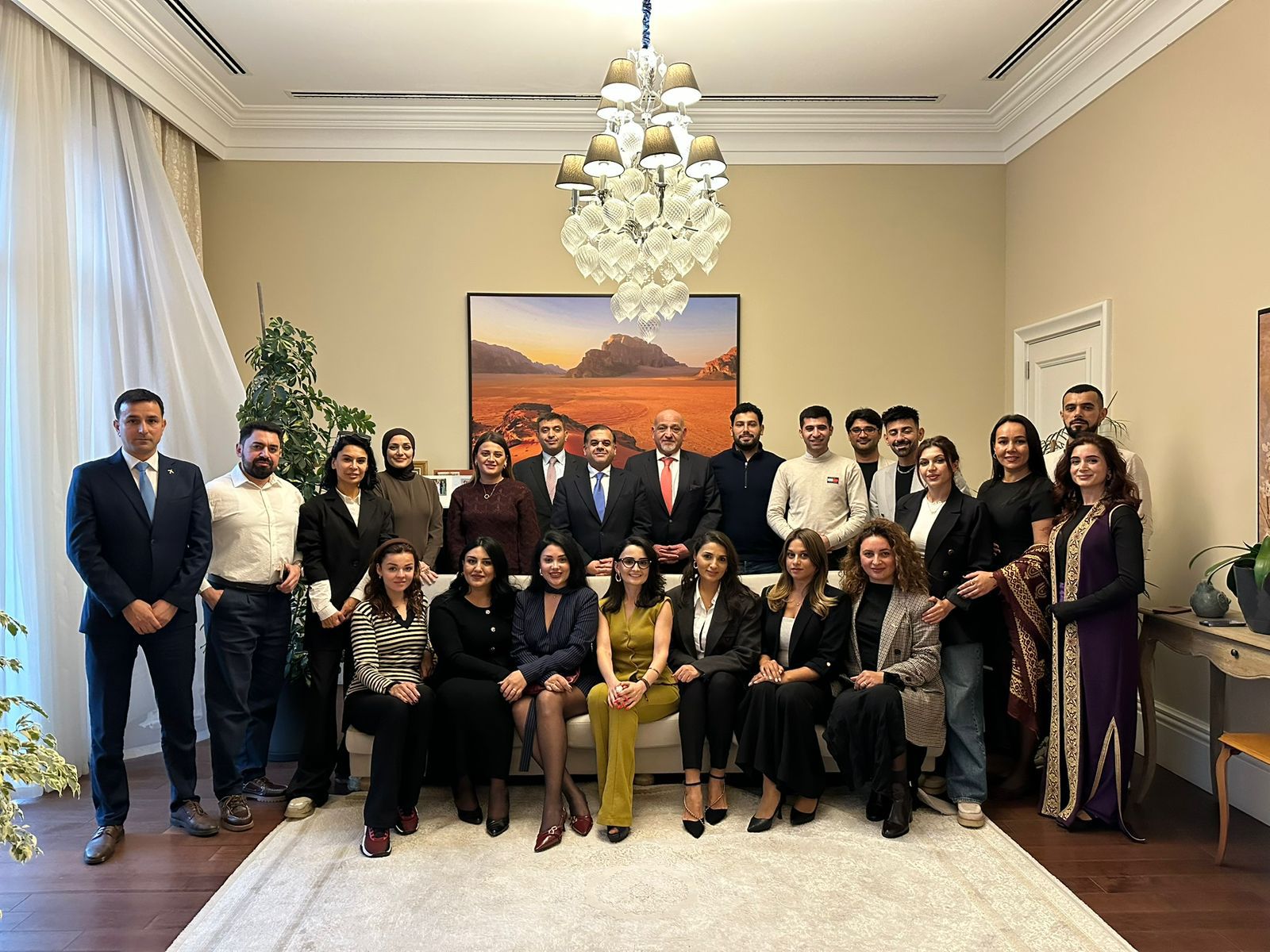 وزارة السياحة والآثار تعزز تعاونها مع السوق الأذري لاستقطاب مزيد من السياح للأردن