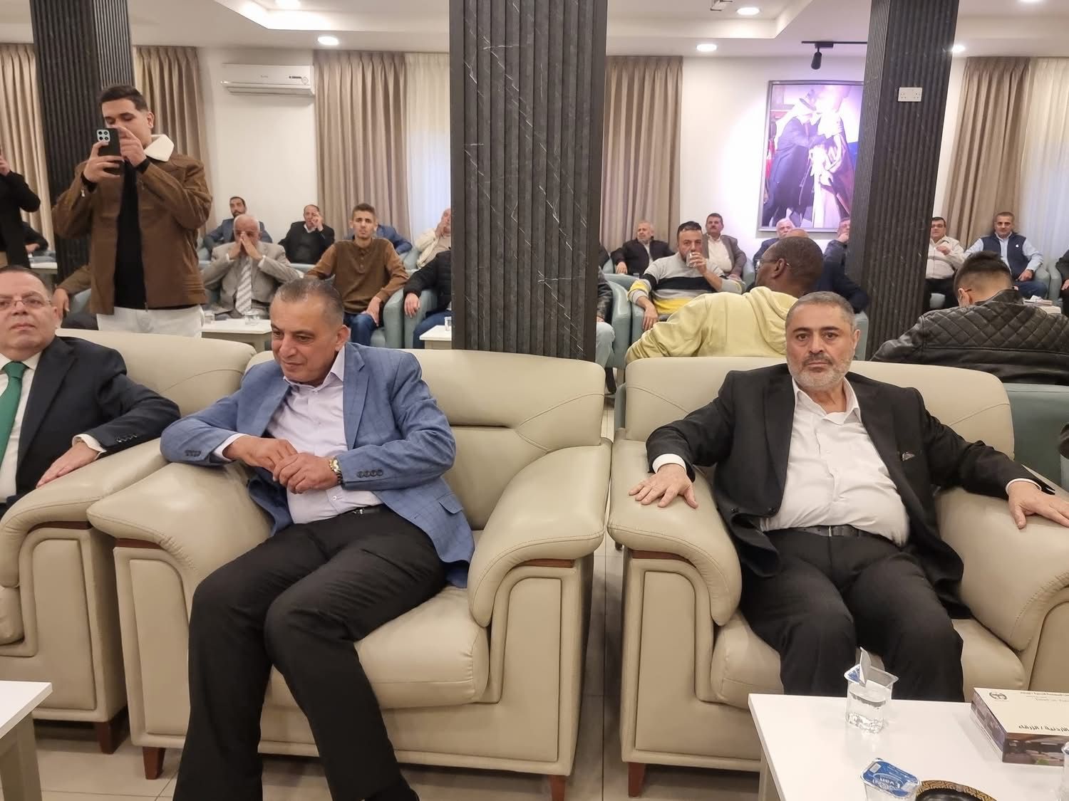 الدراويش والحفّار… نسايب