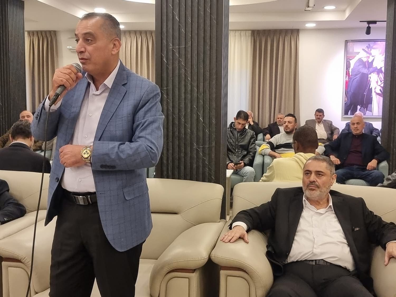 الدراويش والحفّار… نسايب