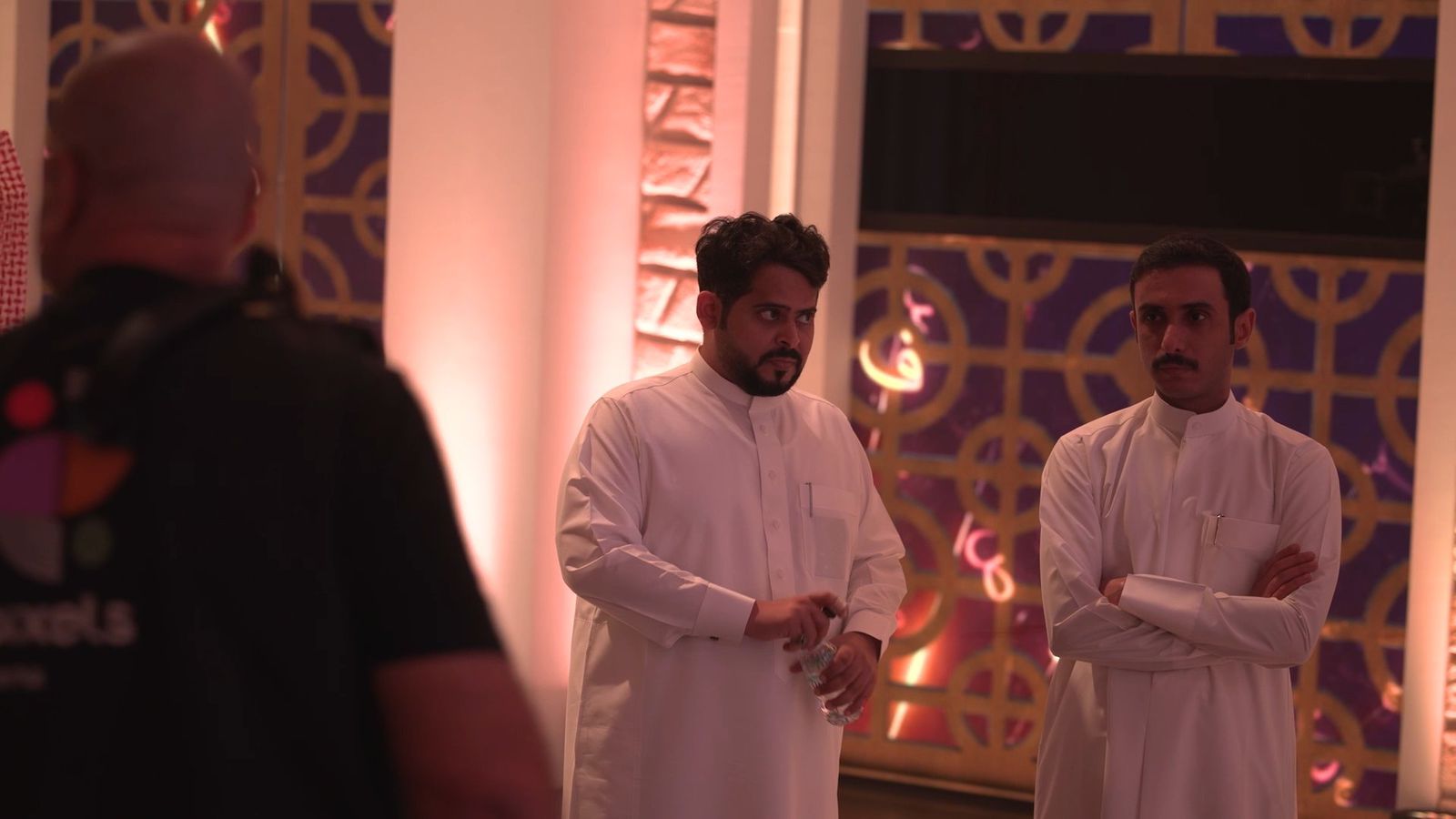 كواليس المليون».. نافذة جديدة تكشف ما وراء الكاميرا أبوظبي 06-12-2025