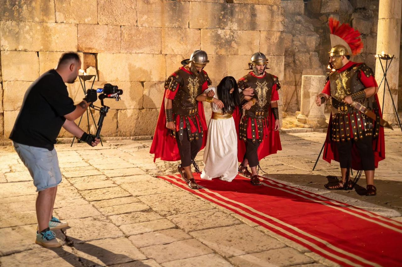 جوهرة الصحراء… أول فيلم أردني يوثق تاريخاً مسيحياً