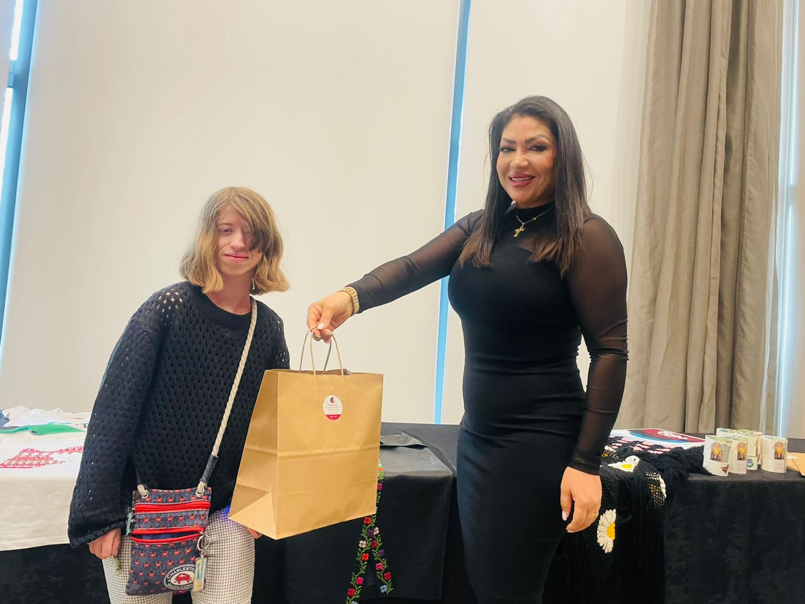 مساواة تطلق منتجاتها في إسطنبول.. سوق مساواة يعرض إبداعات مادبا