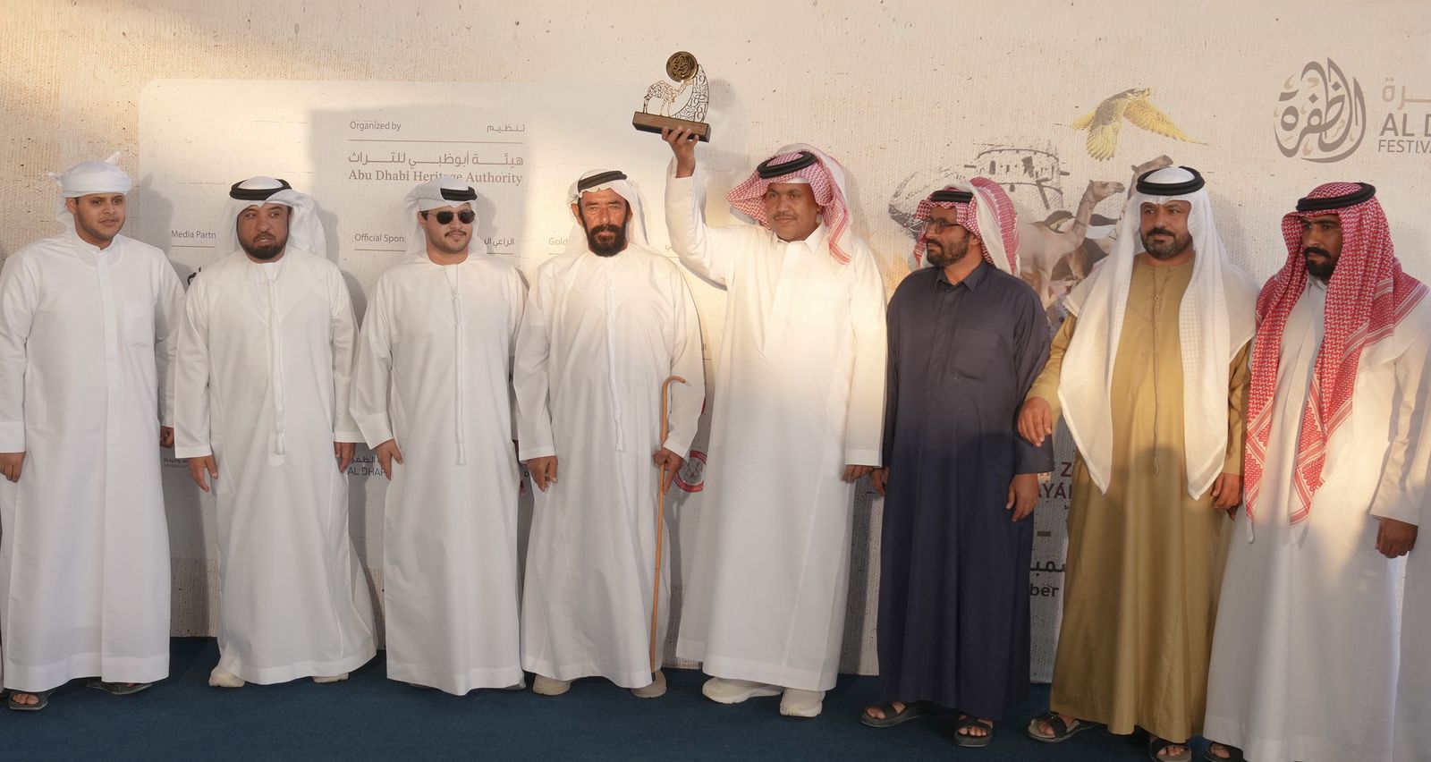 مزاينة مدينة زايد تتوج الفائزين في أشواط المفاريد التلاد والشركاء