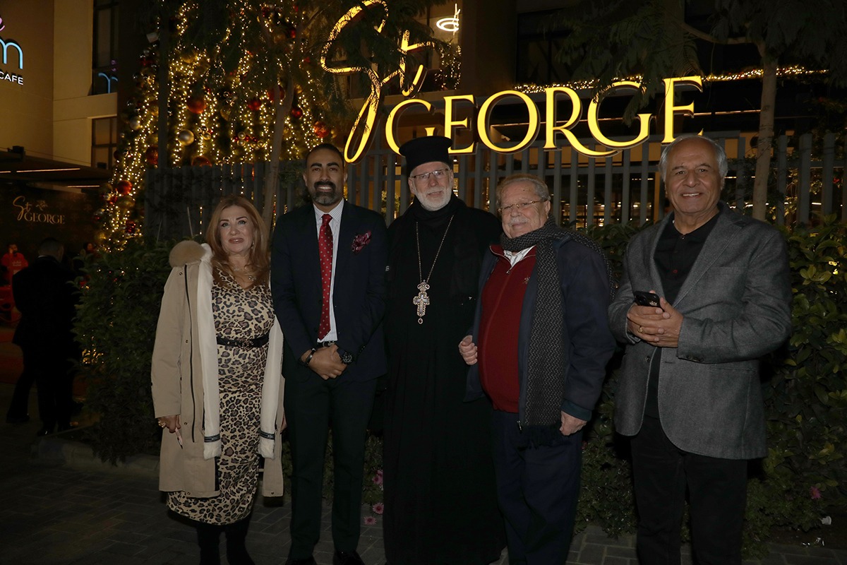 سان جورج الفحيص- يطلق موسماً احتفالياً بعيد الميلاد المجيد