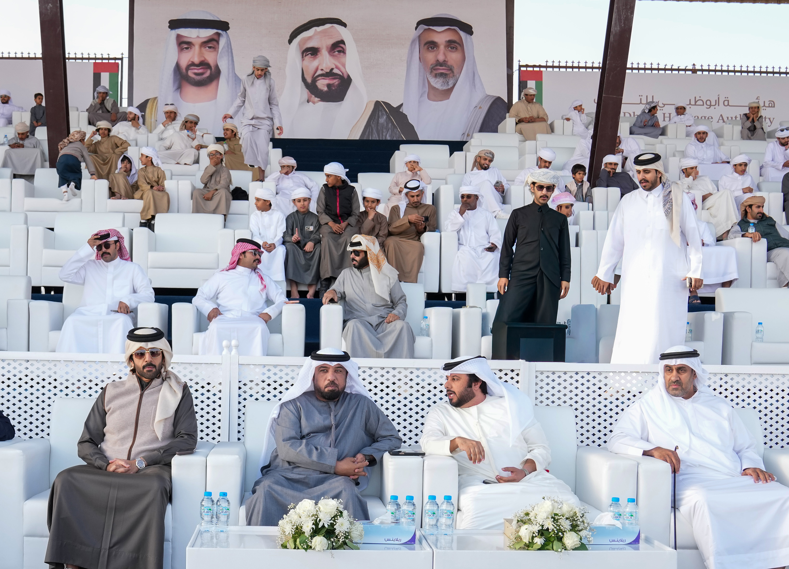 رموز الذهب تزين أشواط الحول في مزاينة مدينة زايد بمهرجان الظفرة