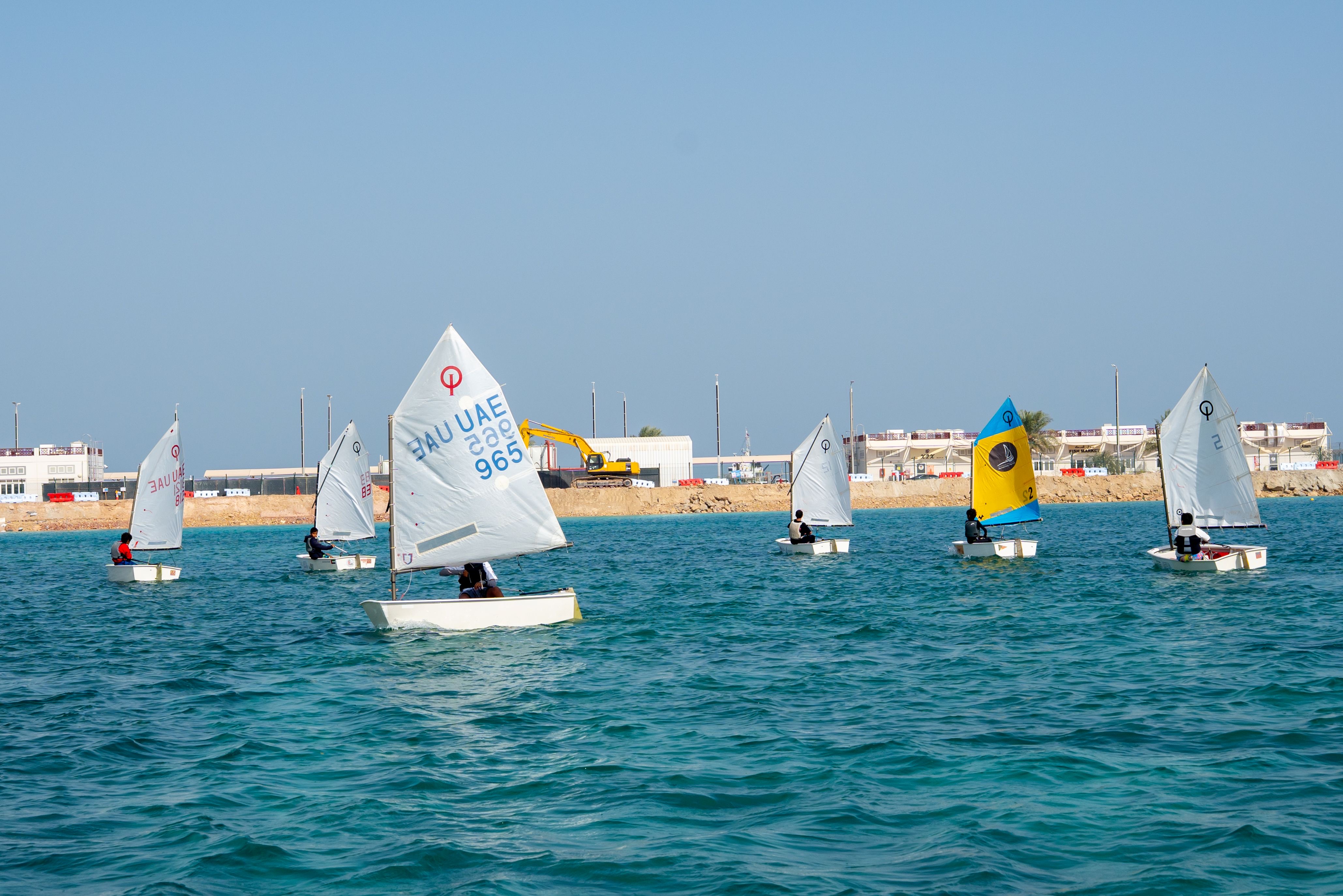 مهرجان الياسات يختتم فعالياته ويتوج الفائزين في مسابقاته 