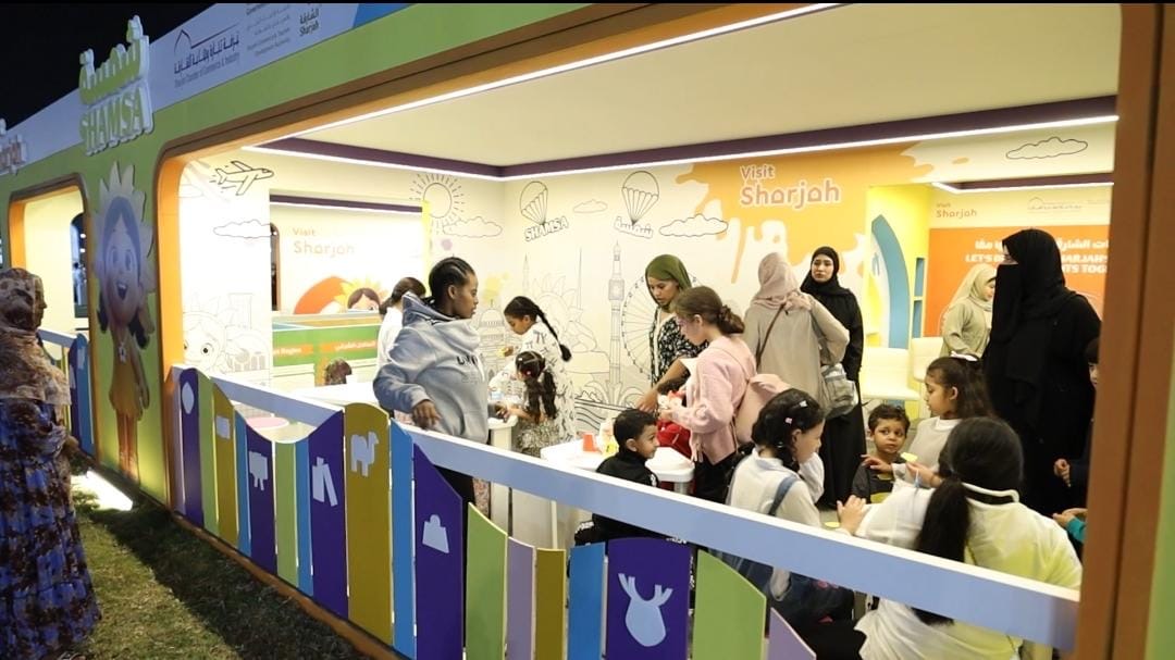 غرفة الشارقة تثري مهرجان ضواحي بباقة من الأنشطة الترفيهية والمجتمعية ضمن عروض الشارقة للتسوق ورش عمل ومسابقات يومية