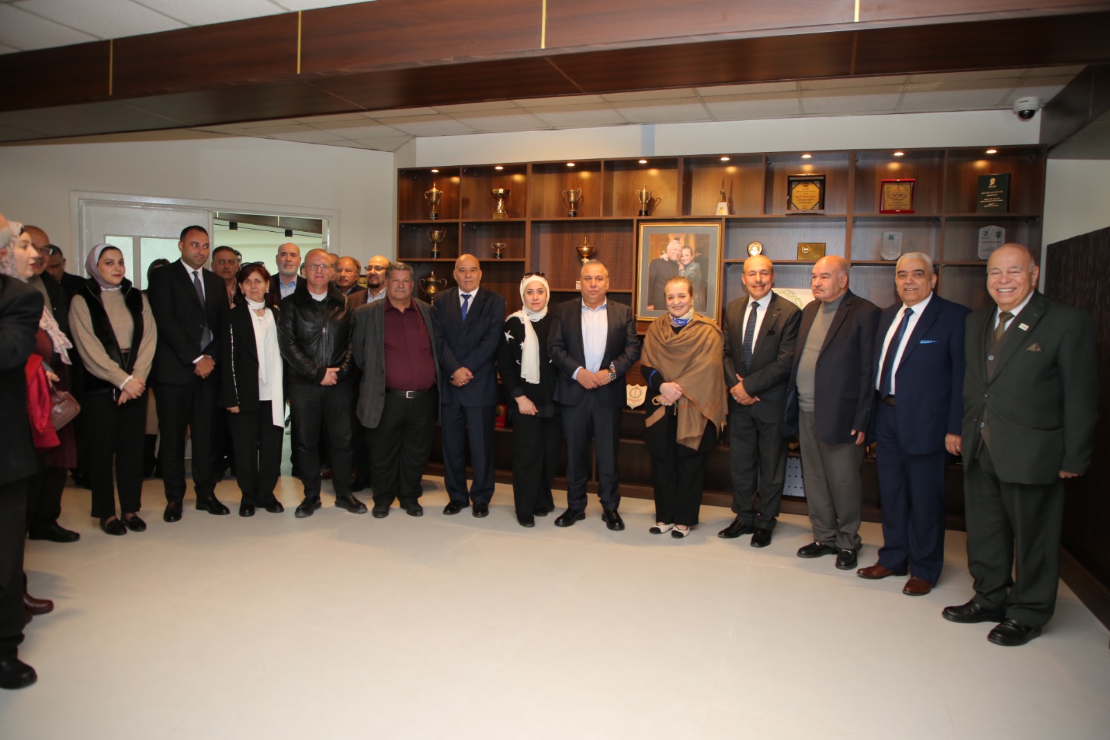 صاحبة السمو الملكي الأميرة عالية بنت الحسين المعظمة الرئيسة الفخرية تزور نادي خريجي الجامعة الأردنية