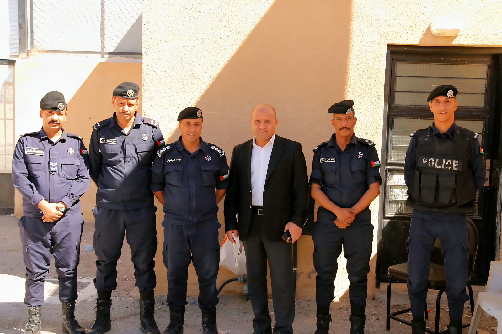 الحباشنة يتفقد قاعات امتحانات الثانوية العامة في تربية معان في يومها الثالث