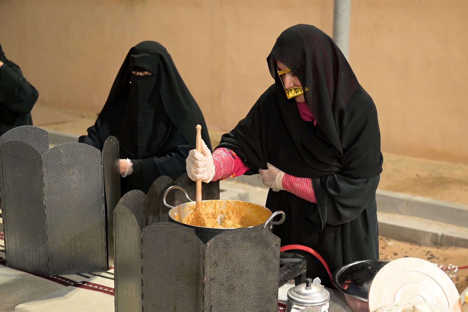 سوق الظفرة التراثي.. عراقة الماضي وإبداع الحاضر في مهرجان الظفرة