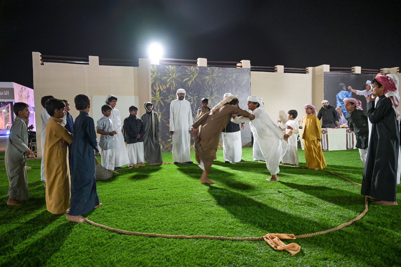 سوق الظفرة التراثي.. عراقة الماضي وإبداع الحاضر في مهرجان الظفرة