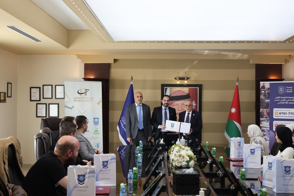 عمّان الأهلية تكرّم طلبتها الفائزين بأولمبياد اللغة الانجليزية العالمي للجامعات وبمسابقة الرياضات الإلكترونية .. صور