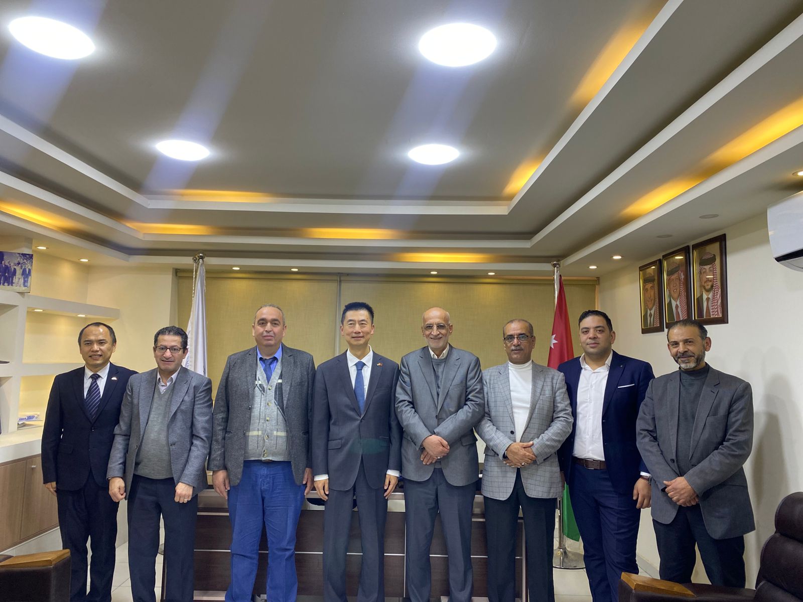 السفير الصيني يزور مقر اتحاد الناشرين الأردنيين ويؤكد استعداد بلاده لتوسيع التعاون الثقافي