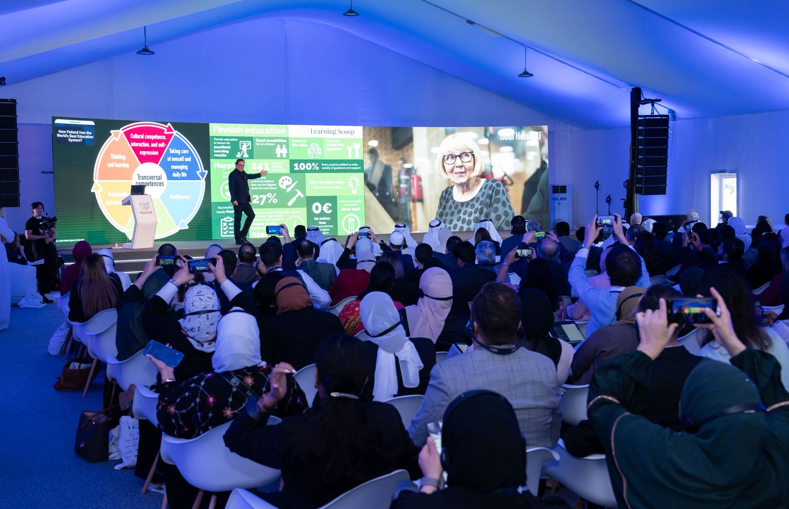 برعاية صاحب السّمو حاكم الشّارقة الدّورة الخامسة من قمّة الشّارقة الدوليّة لتطوير التّعليم تنطلق يوميّ 14 و15 فبراير 2026