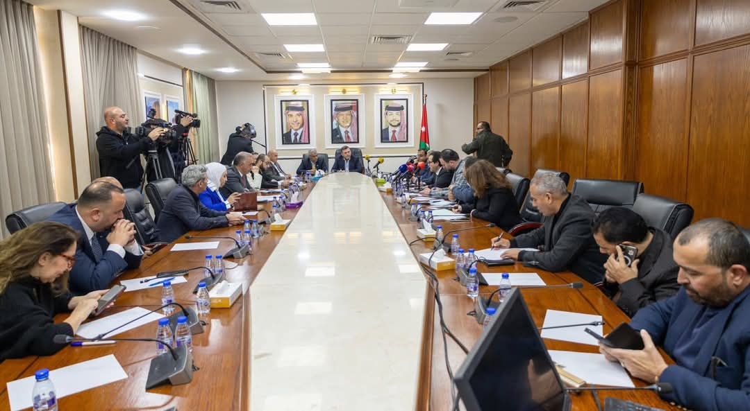 السياحة والآثار النيابية  تبحث واقع القطاع السياحي وخطط الترويج للأردن في كأس العالم