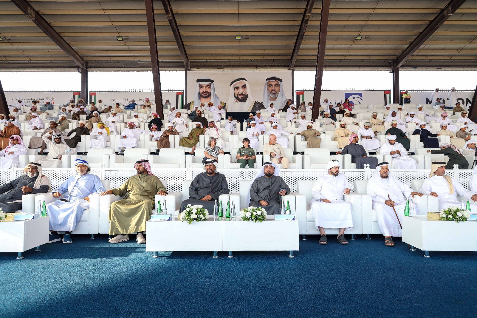 تواصل منافسات مزاينة الإبل بالمحطة الختامية لمهرجان الظفرة