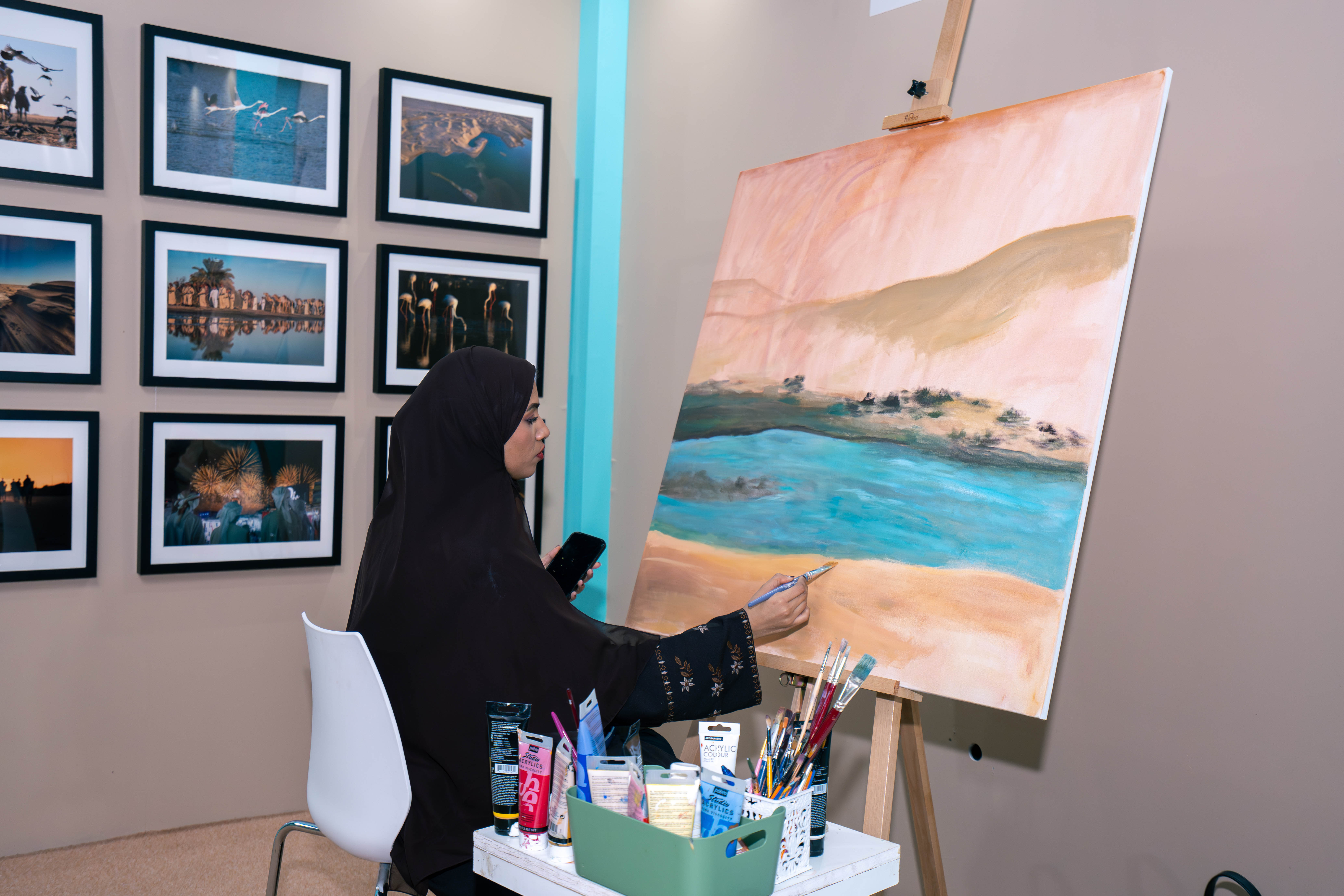 «الوثبة للتمور» يواصل فعالياته ويعلن نتائج المزاينة