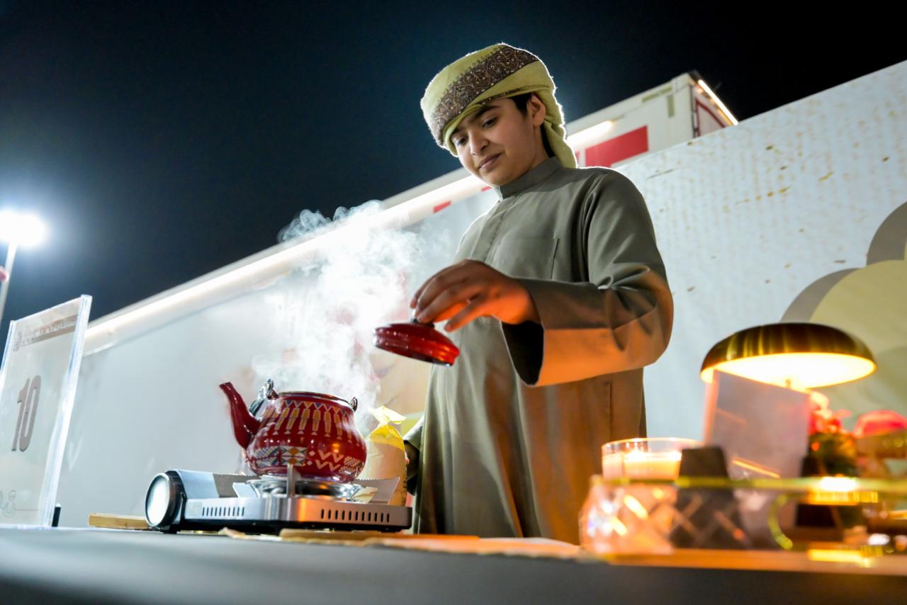 مهرجان الظفرة يتوج الفائزين في  مسابقات التمور والشاي وغنم النعيم