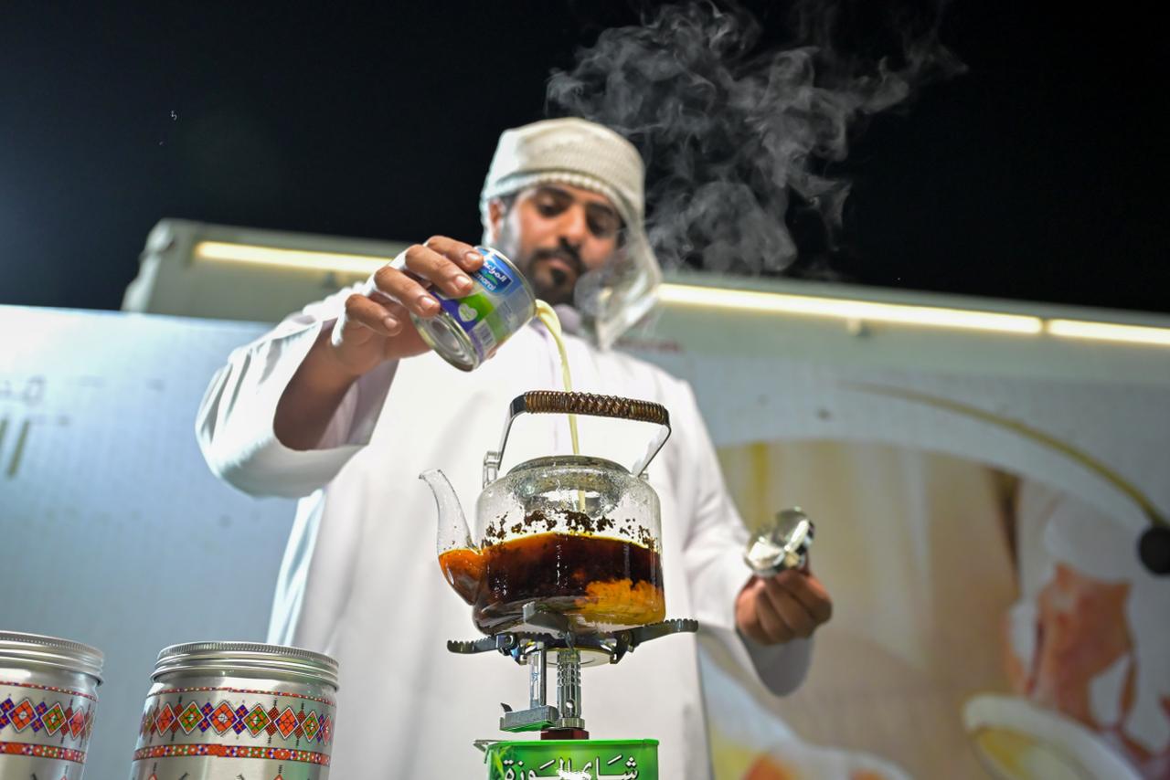 مهرجان الظفرة يتوج الفائزين في  مسابقات التمور والشاي وغنم النعيم