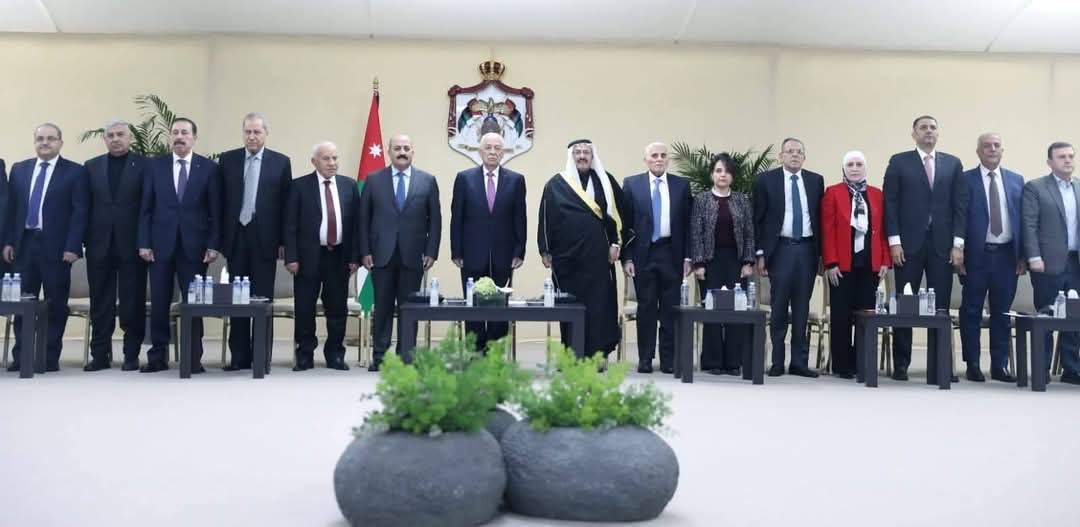 العمري يطالب بمعالجة البطالة وتعزيز الخدمات لإربد والمزار الشمالي وبني عبيد.