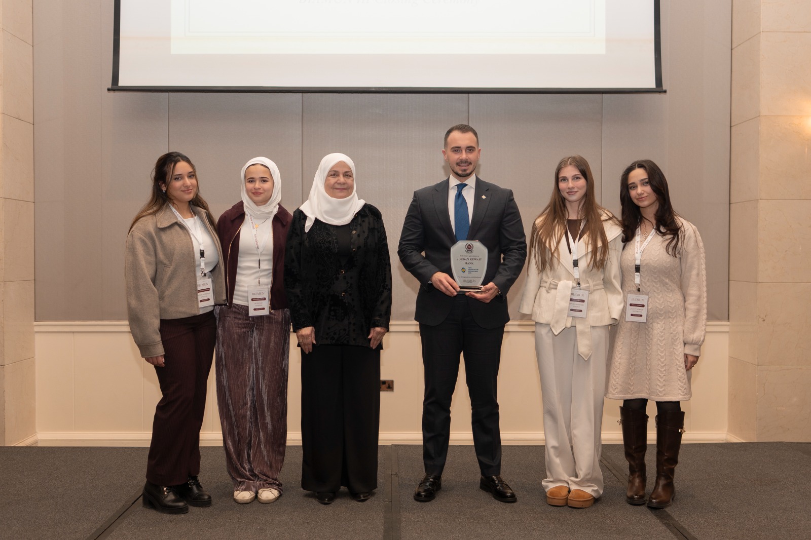 البنك الأردني الكويتي يرعى مؤتمر نموذج الأمم المتحدة للأكاديمية البريطانية الدولية