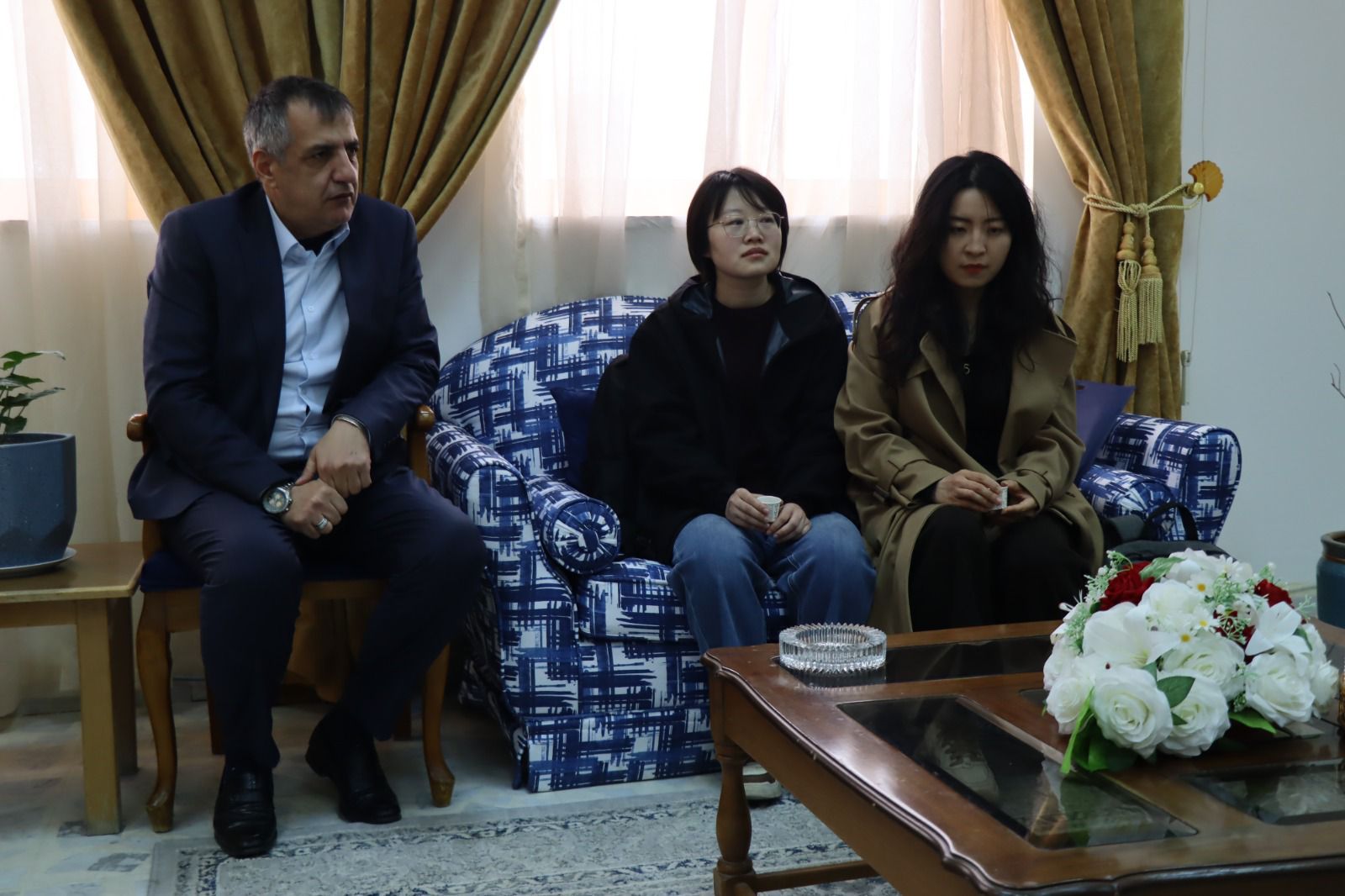 جامعة الحسين بن طلال تبحث آفاق التعاون الأكاديمي مع وفد صيني رفيع المستوى