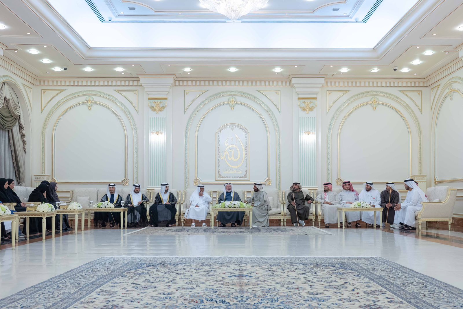 حاكم الشارقة يشهد انطلاق الدورة الـ 20 من مهرجان الشعر النبطي