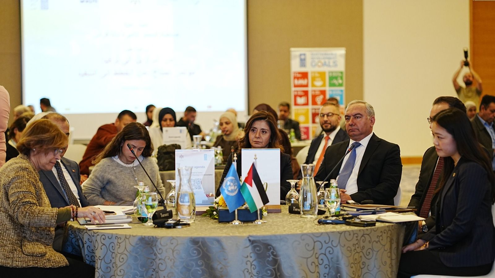 البترا تستضيف ورشة مناخية رفيعة المستوى 