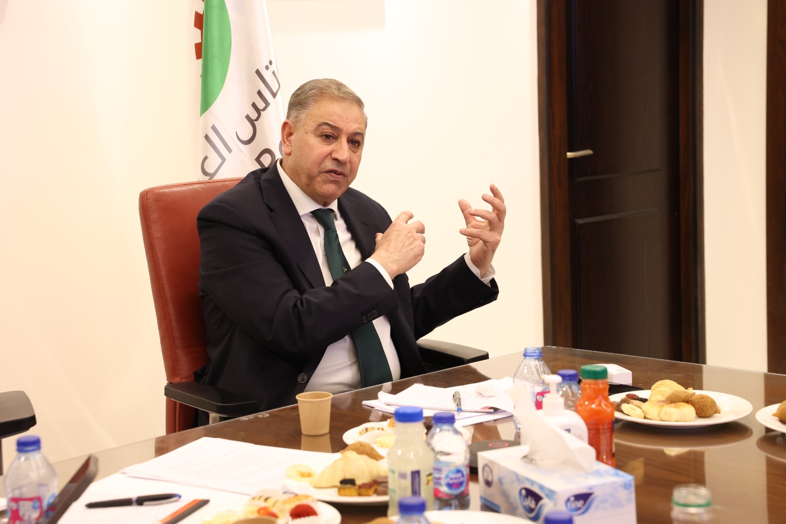 كتلة حزب مبادرة النيابية تزور البوتاس العربية وتشيد بأداء الشركة