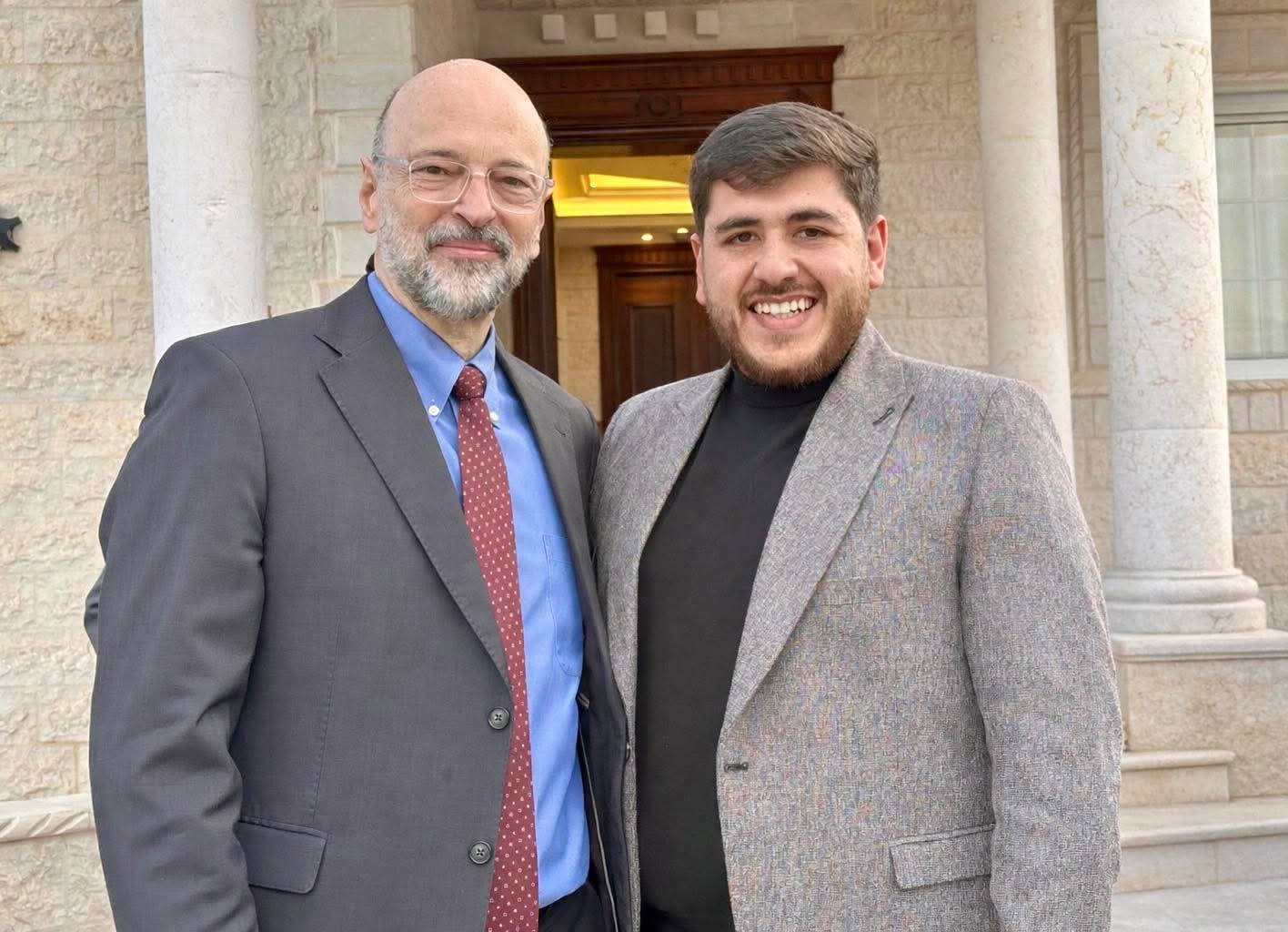 الرزاز يلتقي قتيبة من جديد .. والإصرار والمثابرة نصيحة جديدة بعد نصيحة لا تهاجر