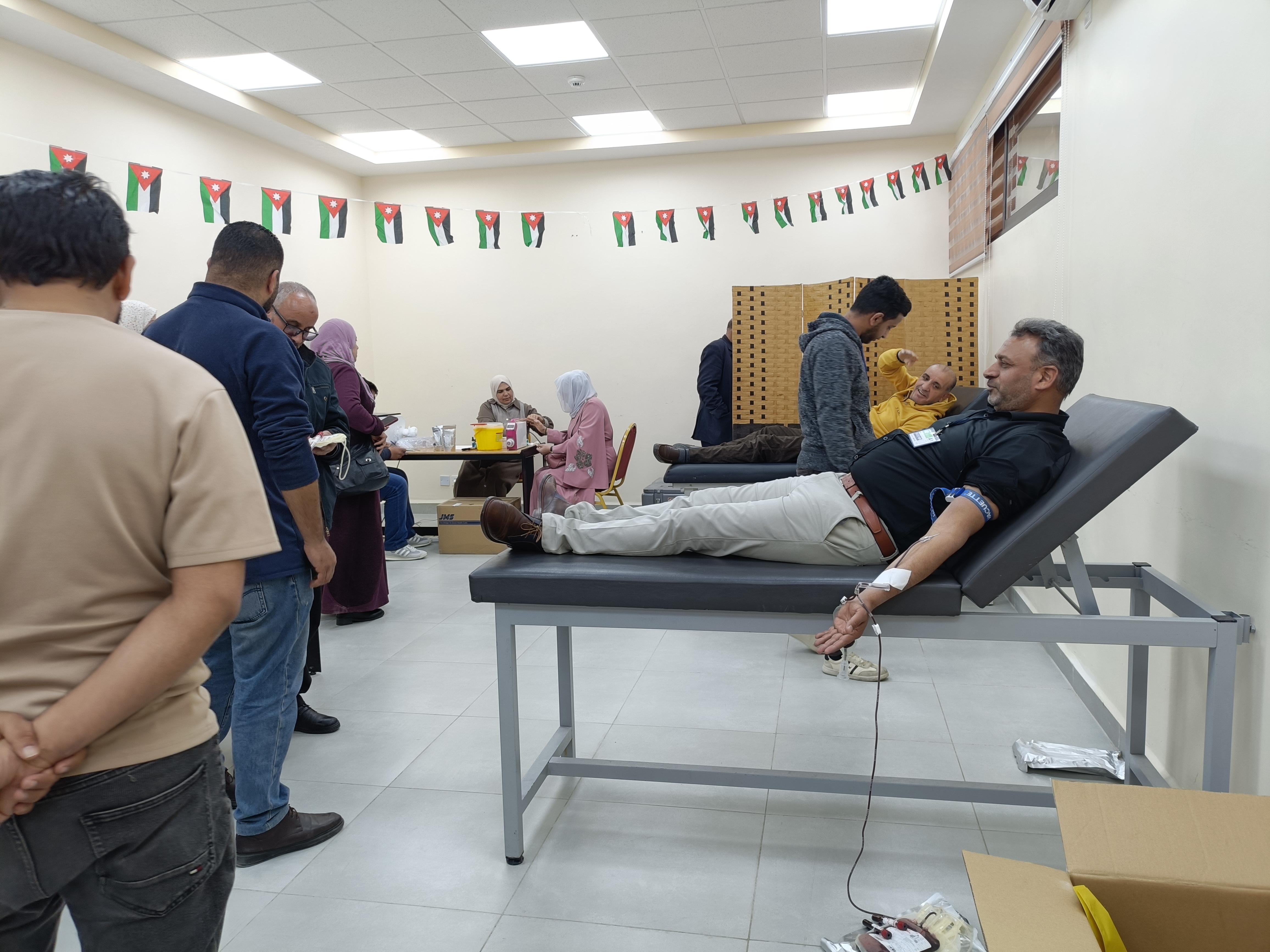 فعالية وطنية في مركز صحي البترا الشامل للتبرع بالدم بمناسبة عيد جلالة الملك عبدالله الثاني بن الحسين