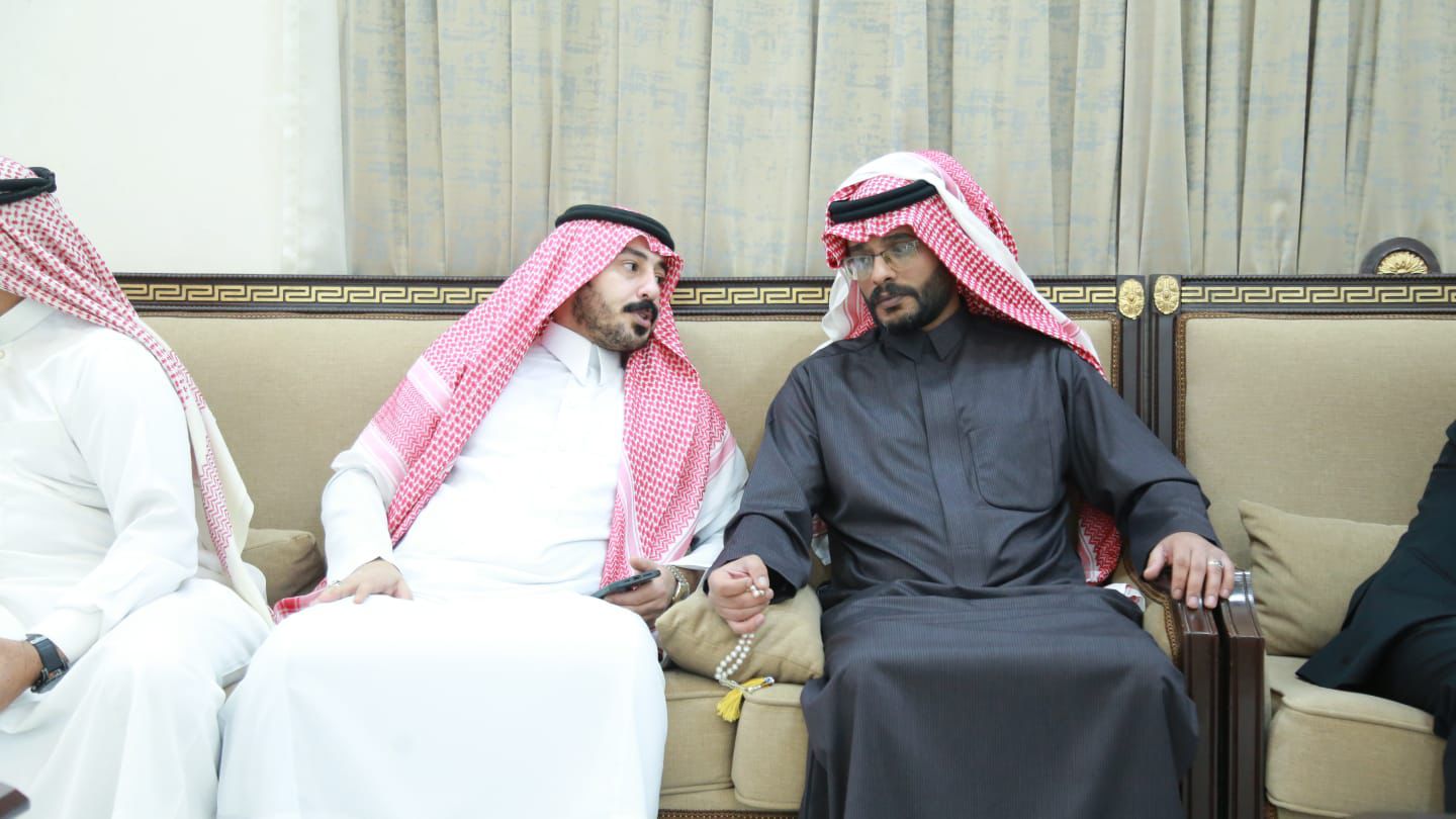 النادي الاجتماعي الأردني في دبي يحتفي بوفد الأردن المشارك في مهرجان الشارقة للشعر النبطي ويكرّمهم