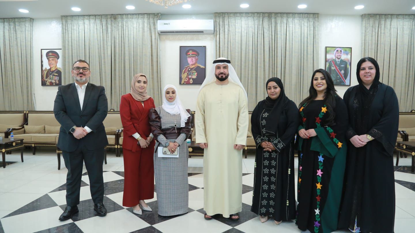 النادي الاجتماعي الأردني في دبي يحتفي بوفد الأردن المشارك في مهرجان الشارقة للشعر النبطي ويكرّمهم
