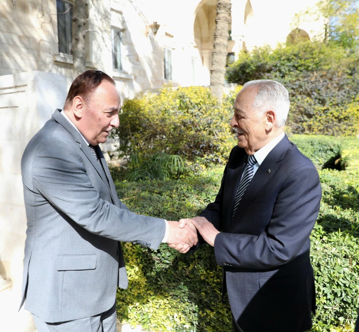 إضاءات على زيارة بيت الأردنيين