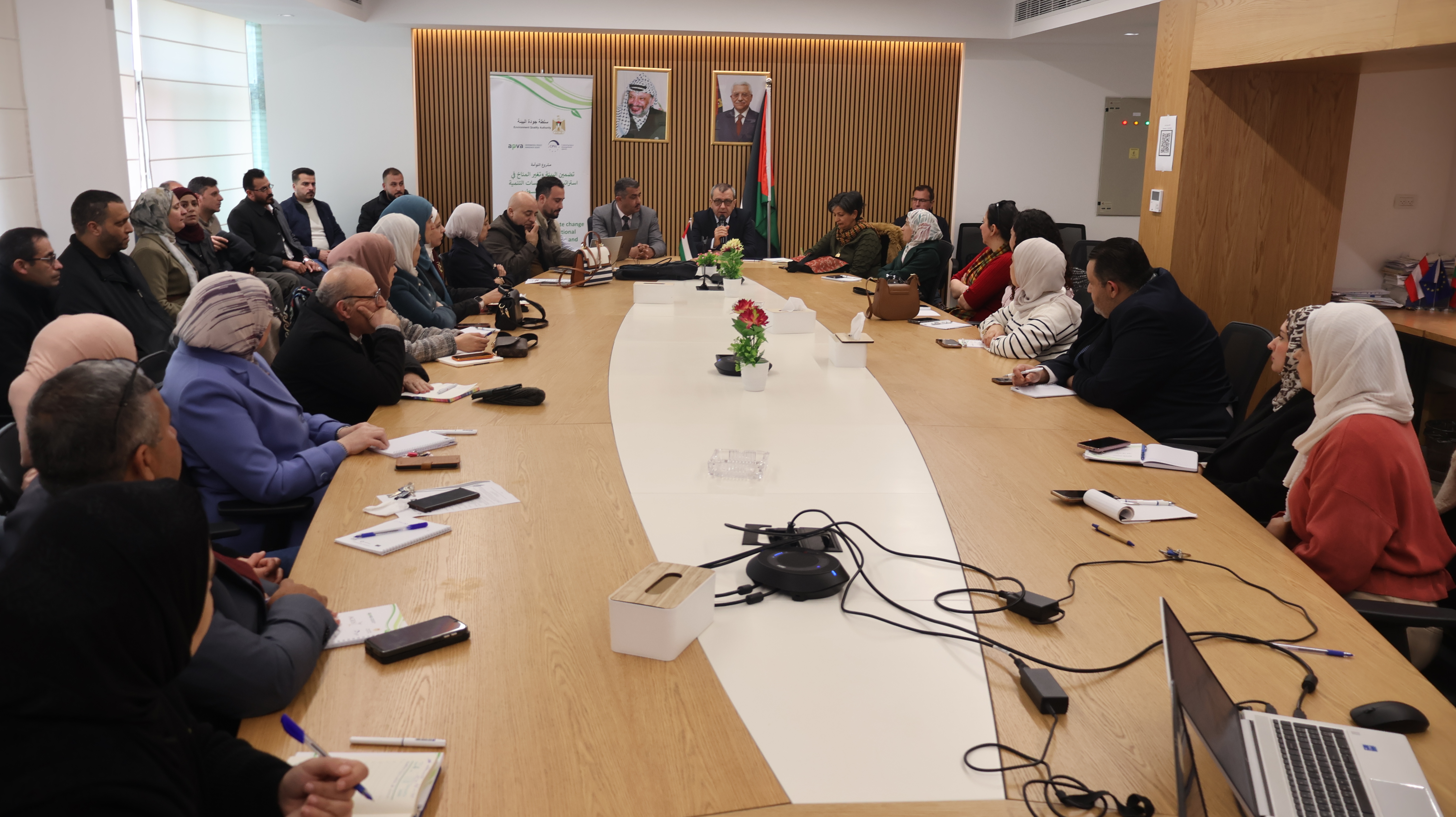 سلطة جودة البيئة تعقد ورشة لعرض الإطار المقترح لتصنيف المشاريع والأنشطة التنموية والتطويرية بيئياً 