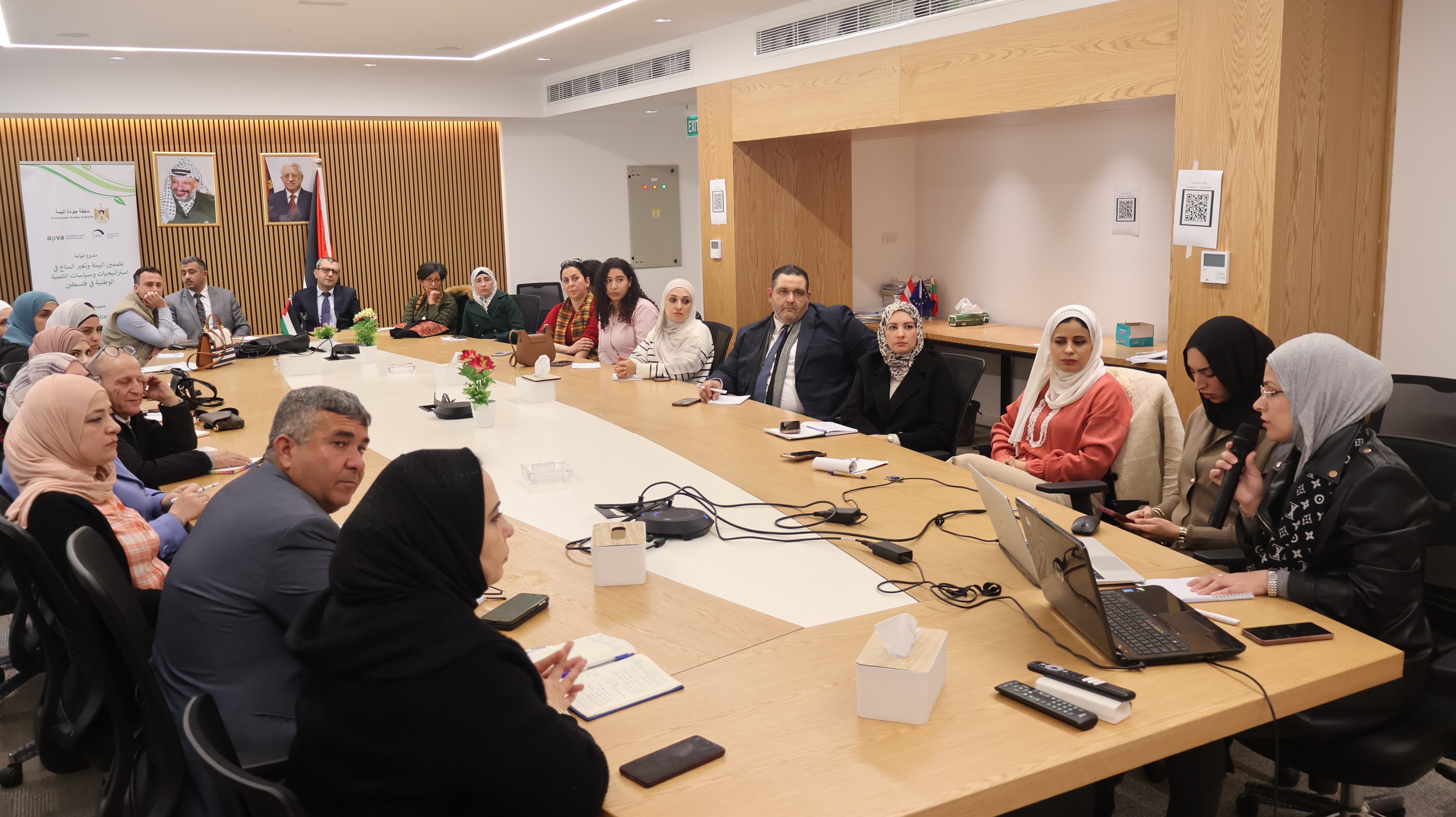 سلطة جودة البيئة تعقد ورشة لعرض الإطار المقترح لتصنيف المشاريع والأنشطة التنموية والتطويرية بيئياً 