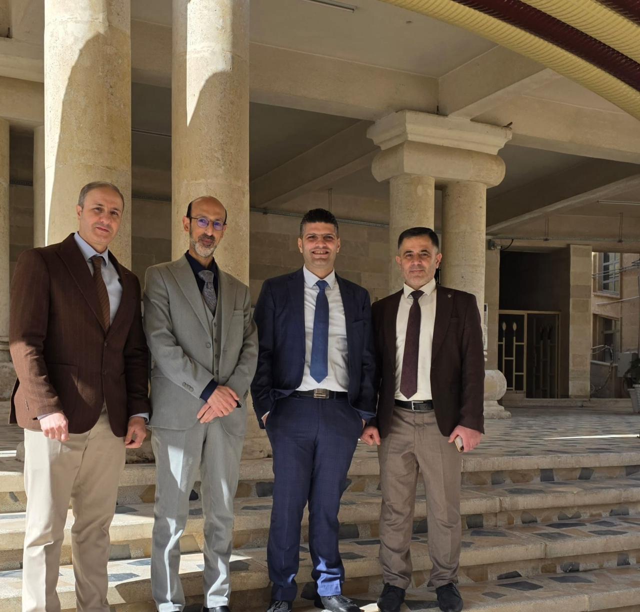 صيدلة جامعة الموصل تُعزز جودتها الأكاديمية باستضافة ممتحن خارجي من جامعة فيلادلفيا الأردنية