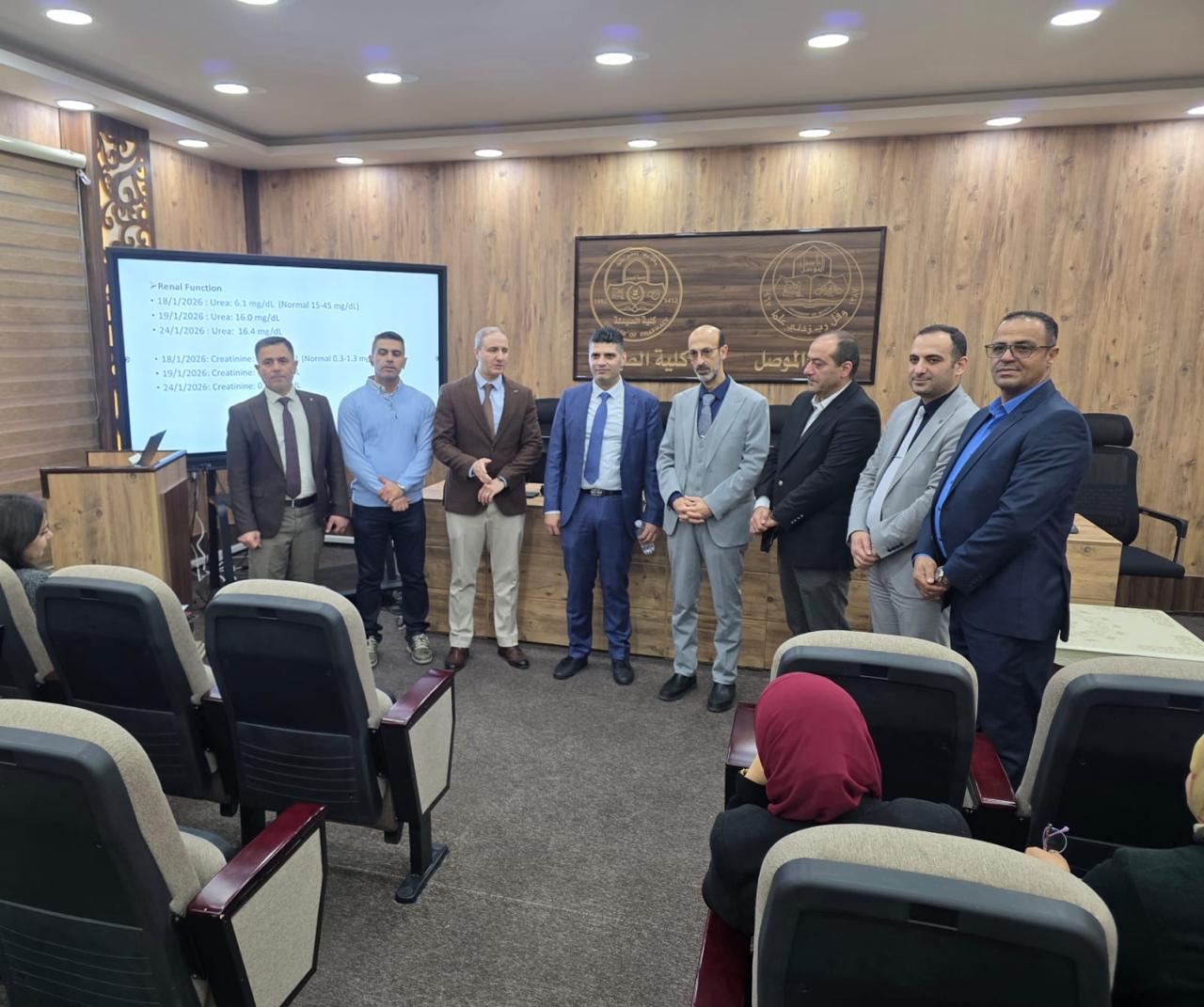 صيدلة جامعة الموصل تُعزز جودتها الأكاديمية باستضافة ممتحن خارجي من جامعة فيلادلفيا الأردنية