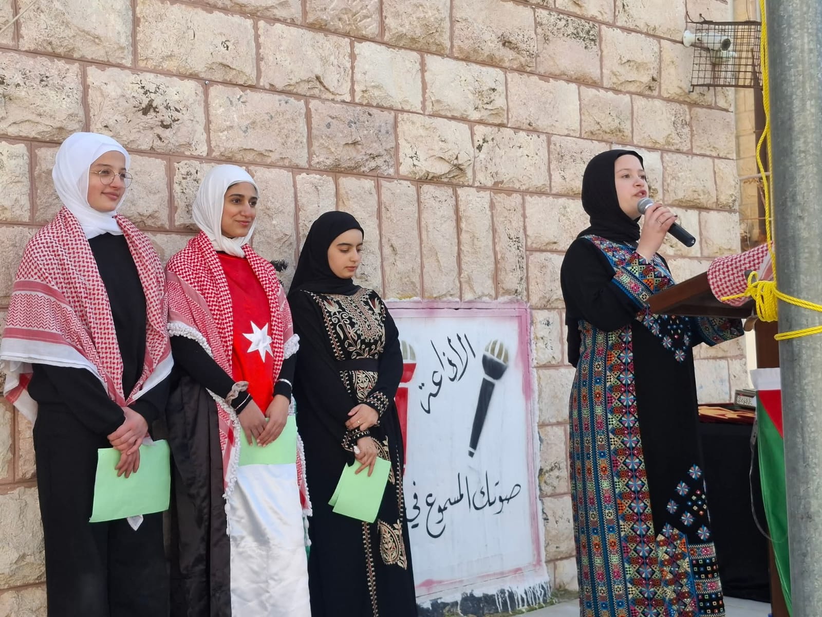 مؤسسة ادامه تطلق ملتقى فارسات الريادة والإبداع من مدرسة الجزائر 