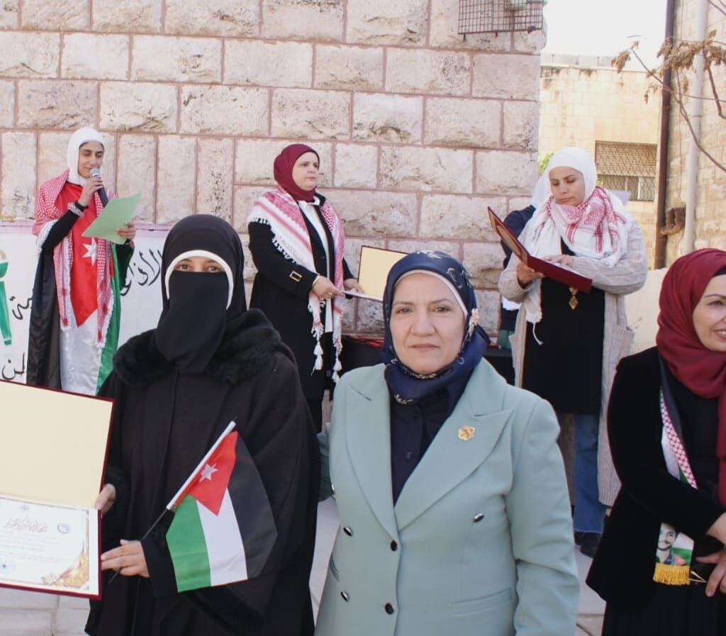 مؤسسة ادامه تطلق ملتقى فارسات الريادة والإبداع من مدرسة الجزائر 